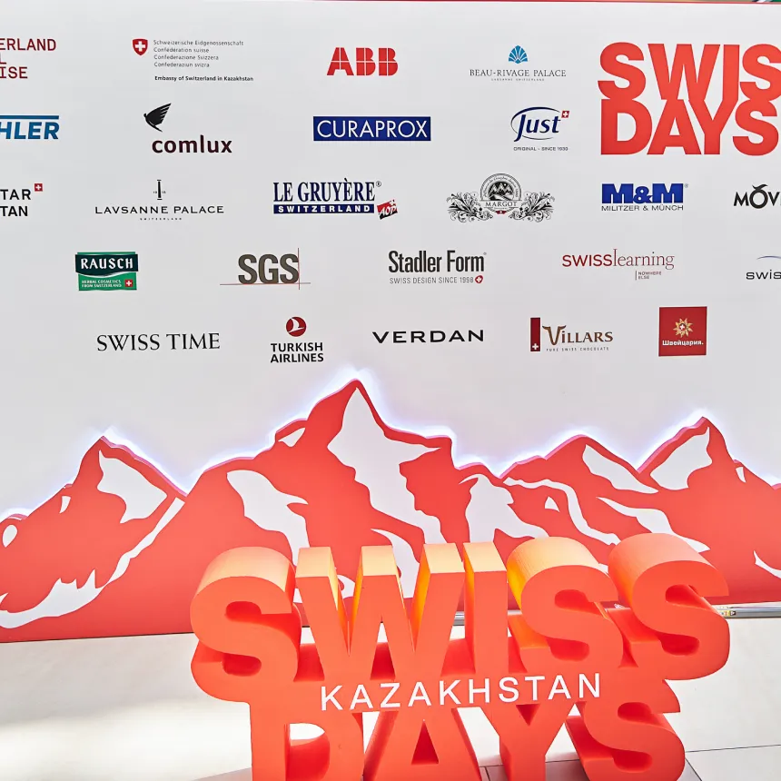 Swiss Days x Vlaekan