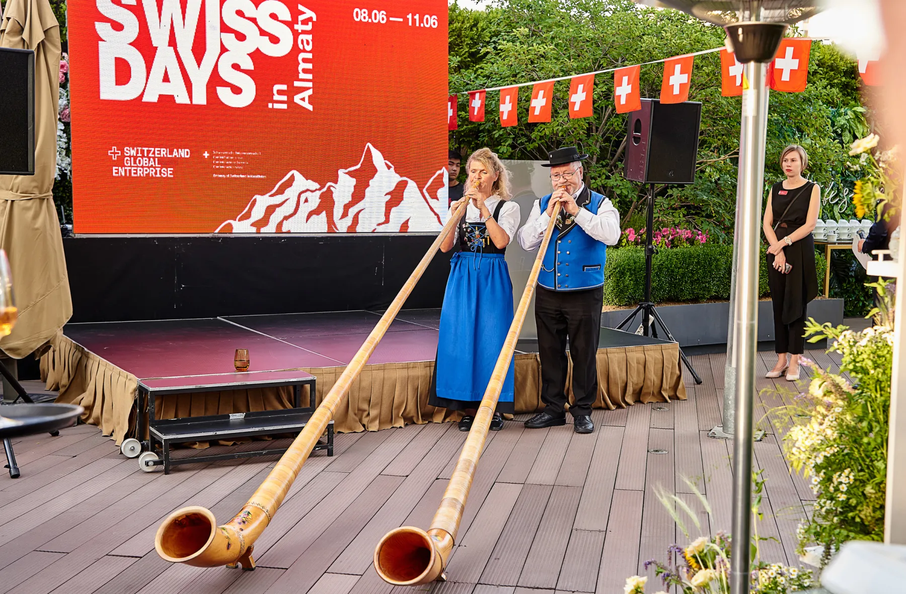 Swiss Days x Vlaekan